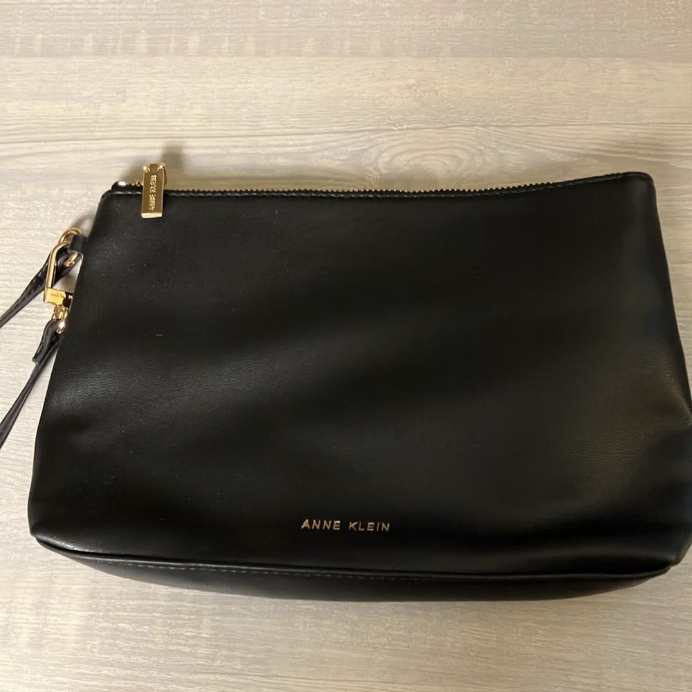 Anne Klein black clutch